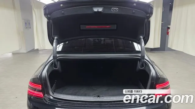 Genesis G80 RG3 — Фото автомобиля 20
