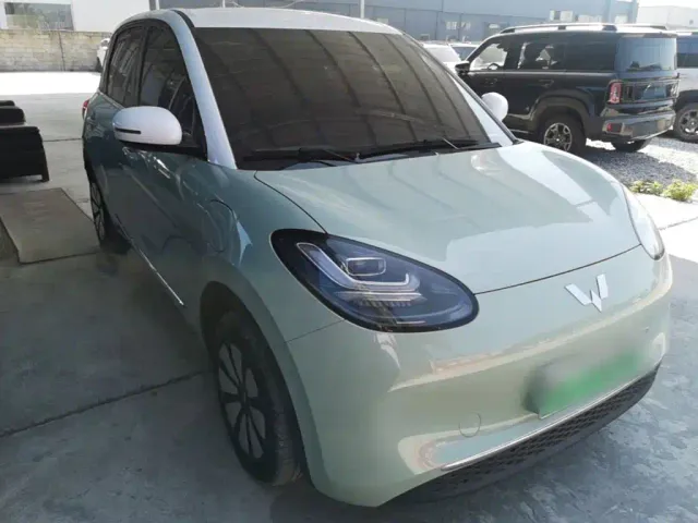 Wuling Bingo — Фото автомобиля 3