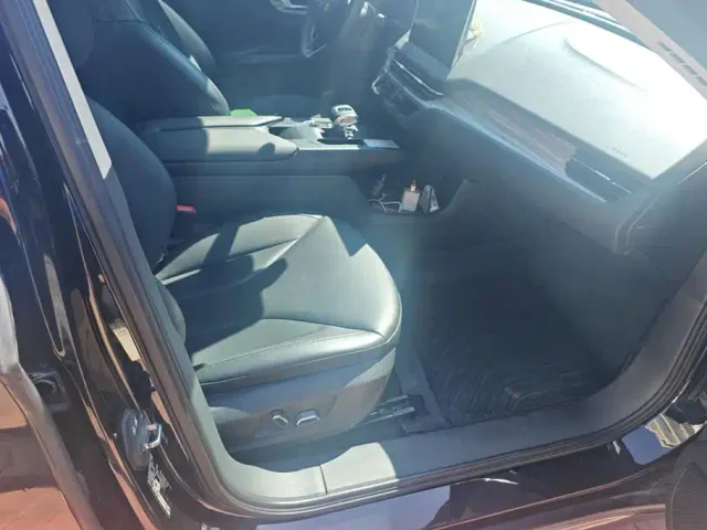 Hongqi Hongqi E-QM5 2023 620km PLUS — Фото автомобиля 8