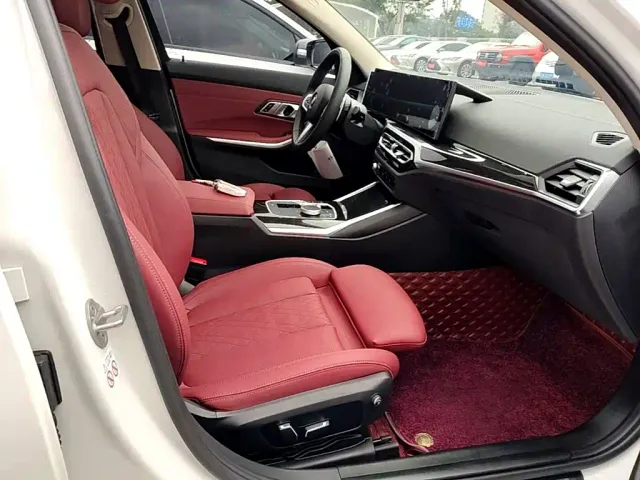 BMW 3 Series — Фото автомобиля 24