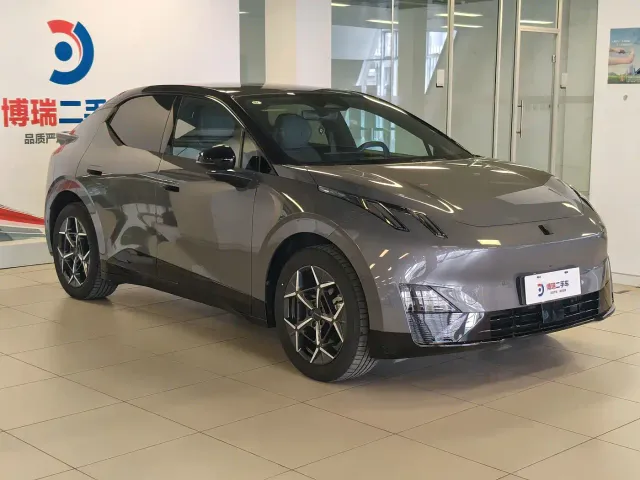 Lynk & Co Z20 — Фото автомобиля 3