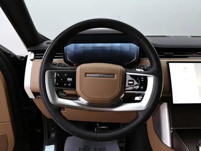 Land Rover Range Rover — Фото автомобиля 15