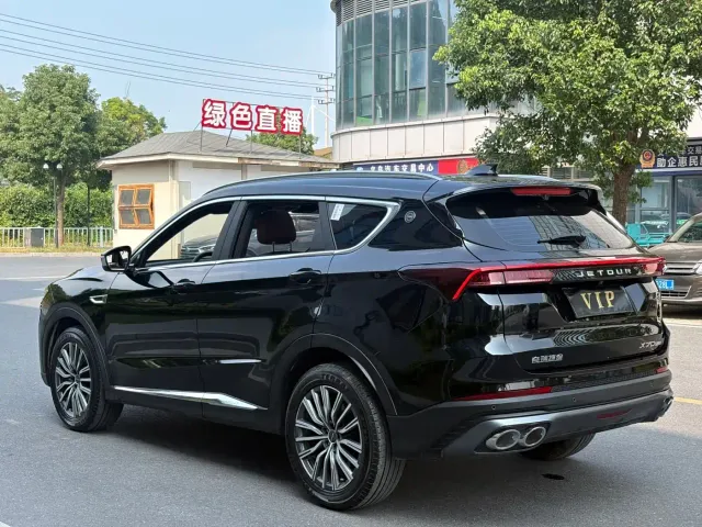 Jetour X70 Plus — Фото автомобиля 12