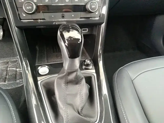 Volkswagen Tharu — Фото автомобиля 13