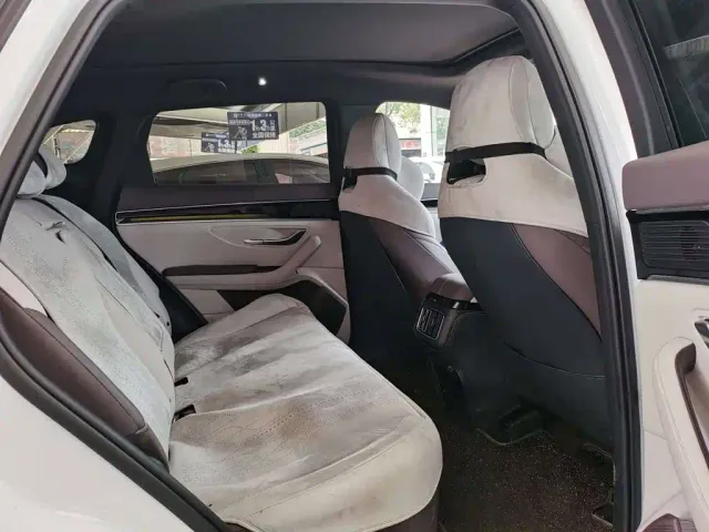 BYD Song PLUS — Фото автомобиля 8