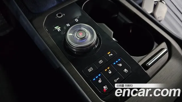 Kia K8 (New) Hybrid — Фото автомобиля 12