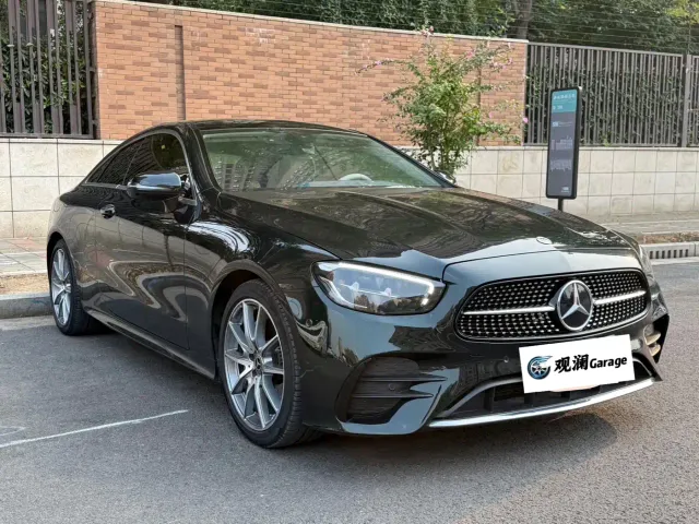 Mercedes-Benz E-Class — Фото автомобиля 6