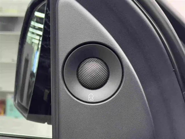 Lincoln Navigator — Фото автомобиля 17