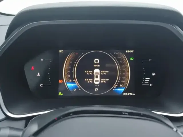 Geely Xingrui — Фото автомобиля 14