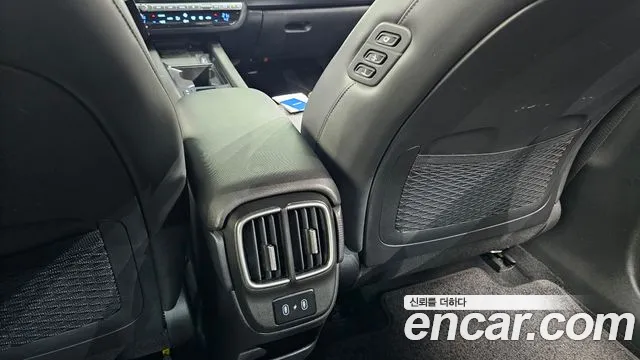 Hyundai Ioniq 6 — Фото автомобиля 29