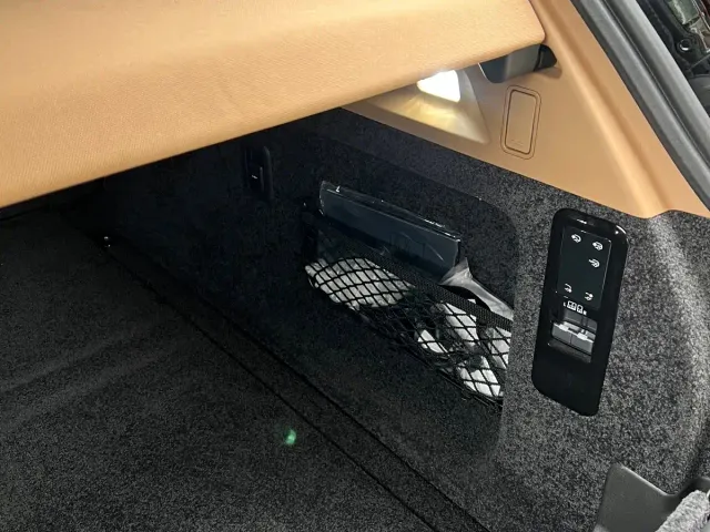 Land Rover Range Rover — Фото автомобиля 14
