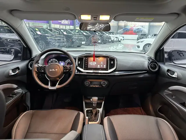 Kia KX1 — Фото автомобиля 10