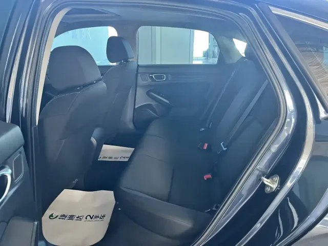 Honda Civic — Фото автомобиля 10