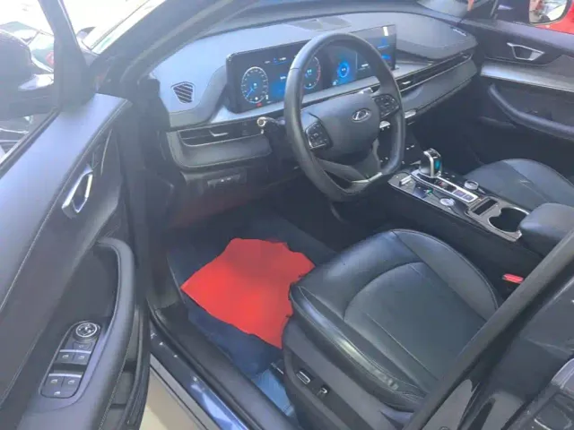Chery Tiggo 8 PLUS — Фото автомобиля 15