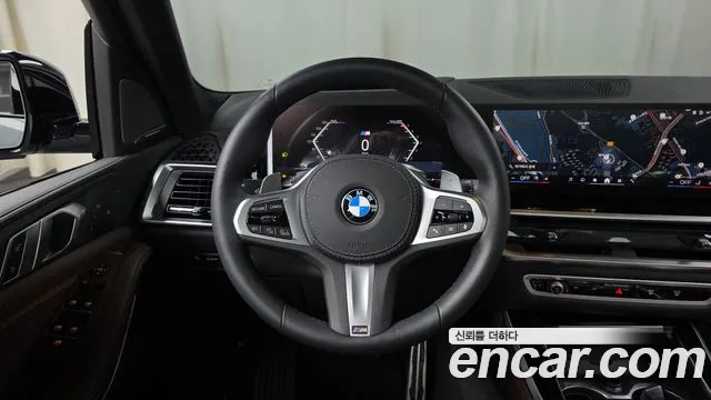 BMW X5 xDrive 40i M Sport — Фото автомобиля 12