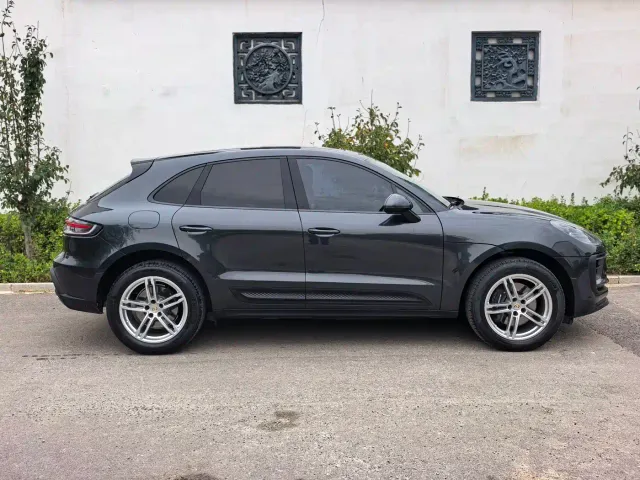Porsche Macan — Фото автомобиля 13