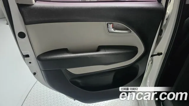 Kia RAY Новый Kia Ray Фургон — Фото автомобиля 25
