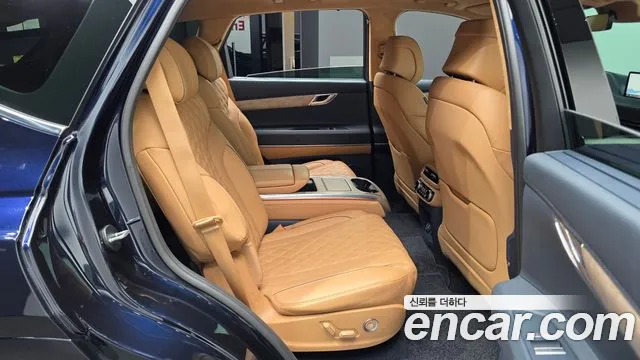 Genesis GV80 — Фото автомобиля 18
