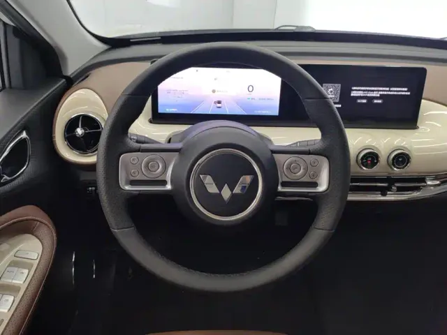 Wuling Bingo — Фото автомобиля 15