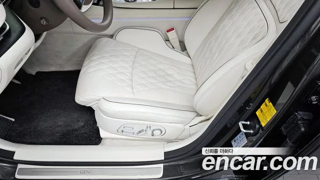Genesis G90 Бензин 3.5 Turbo e-S/C AWD LWB — Фото автомобиля 28