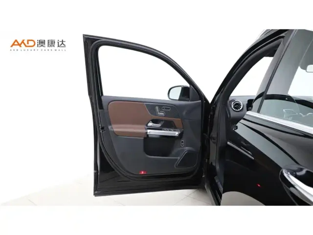 Mercedes-Benz GLB-Class — Фото автомобиля 11