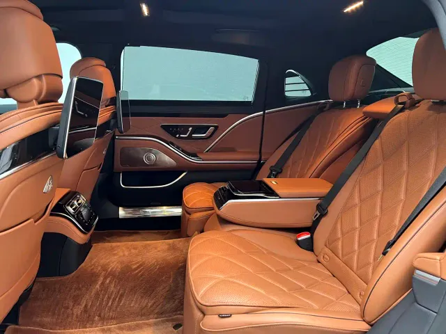 Mercedes-Benz Maybach S-Class — Фото автомобиля 16