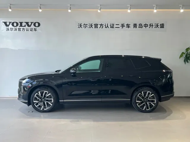 Volvo XC70 Plug-in Hybrid — Фото автомобиля 7