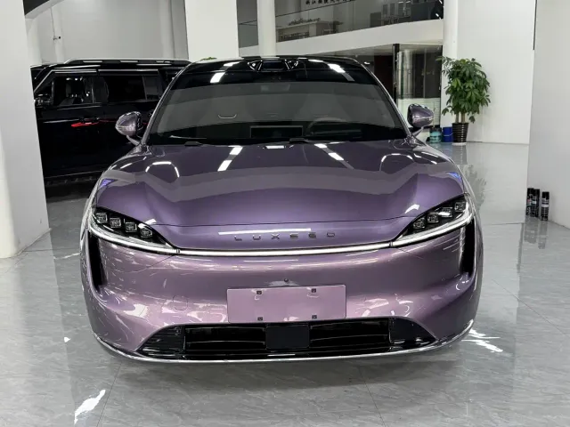 Luxeed R7 — Фото автомобиля 3