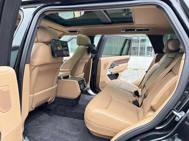 Land Rover Range Rover — Фото автомобиля 10