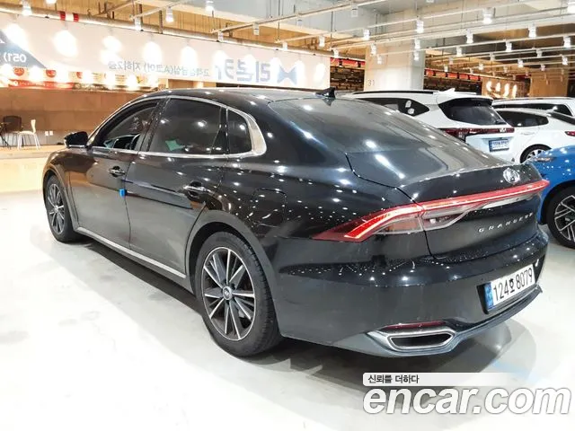 Hyundai Grandeur Grandeur (New) — Фото автомобиля 4