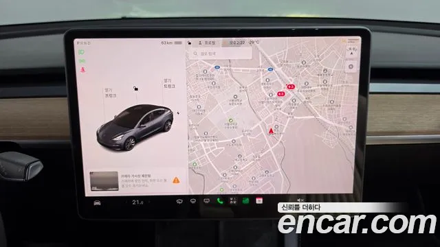 Tesla Model 3 — Фото автомобиля 20