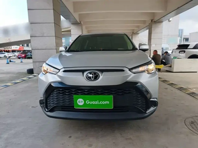 Toyota Frontlander — Фото автомобиля 2