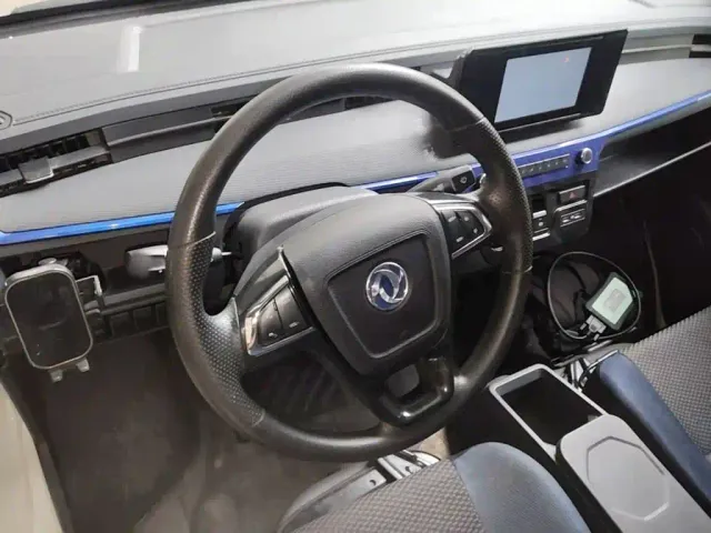 Dongfeng Yufeng EM27 — Фото автомобиля 10