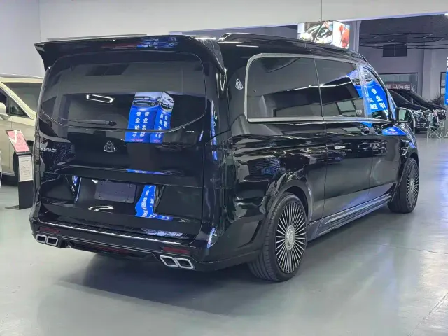 Mercedes-Benz Vito 2021 2.0T Business Edition 7-seater — Фото автомобиля 5