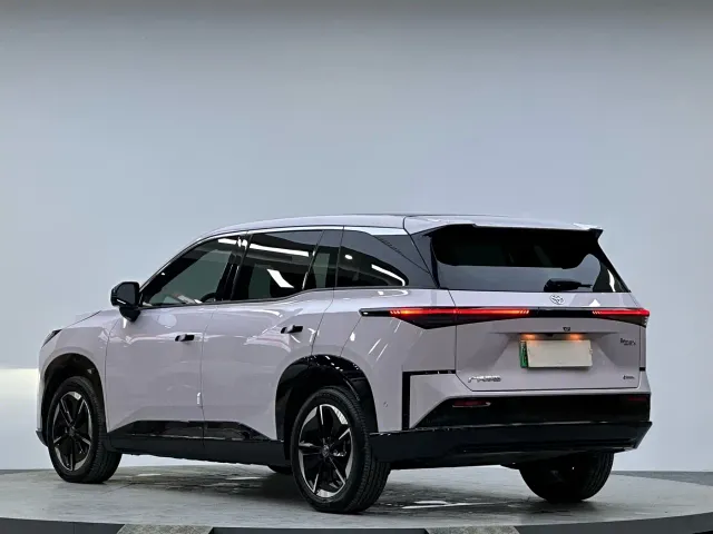 Toyota BoZhi 3X — Фото автомобиля 20