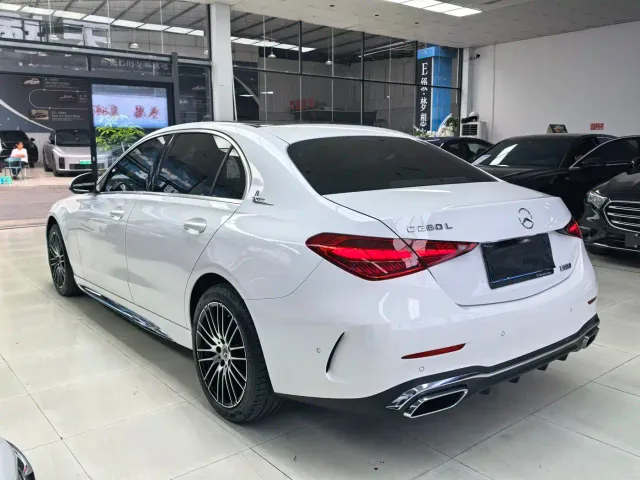 Mercedes-Benz C-Class — Фото автомобиля 4