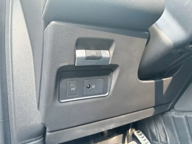 Land Rover Discovery Sport — Фото автомобиля 13