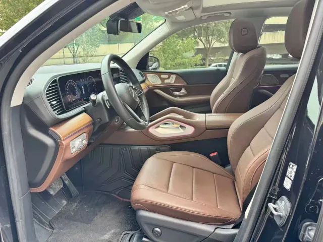 Mercedes-Benz GLE-Class — Фото автомобиля 7
