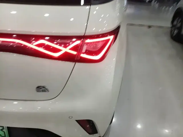 BYD Dolphin — Фото автомобиля 7
