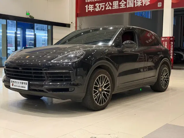 Фотография автомобиля — Porsche Cayenne