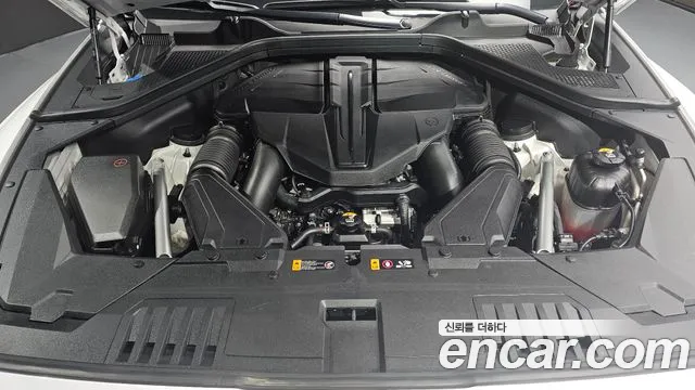 Genesis GV80 — Фото автомобиля 9