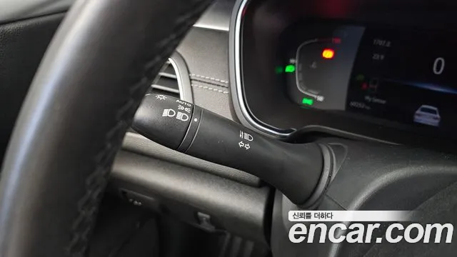 Renault Korea SM6 New — Фото автомобиля 30