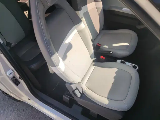 Wuling Hongguang Mini EV — Фото автомобиля 24