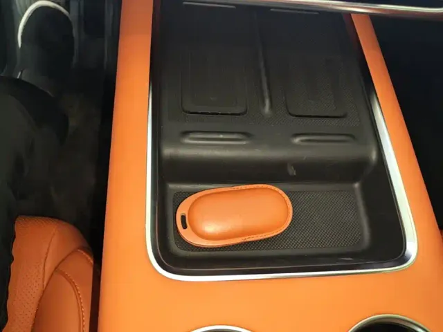 Li Auto L7 — Фото автомобиля 8