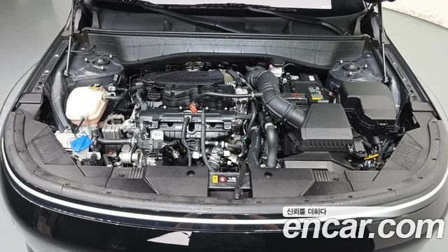 Hyundai Kona Kona (SX2) Бензин 1.6 турбо 2WD — Фото автомобиля 6