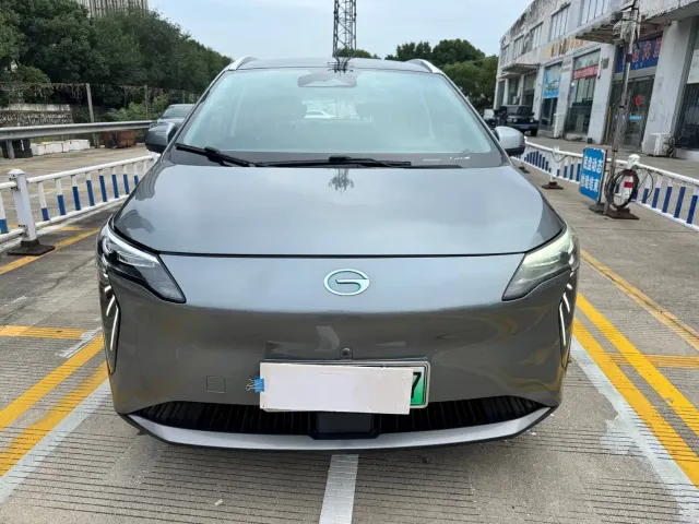 GAC Aion Y — Фото автомобиля 2