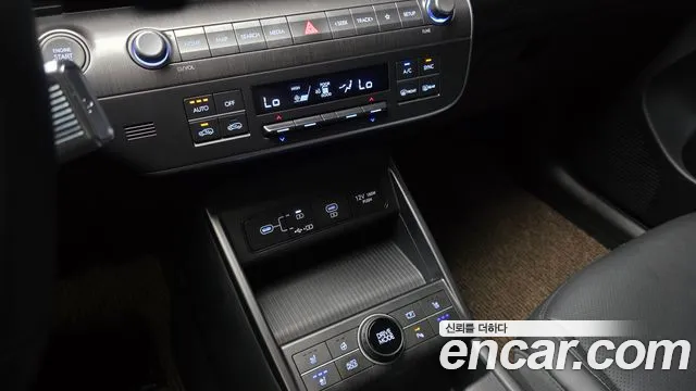 Hyundai Kona SX2 — Фото автомобиля 22