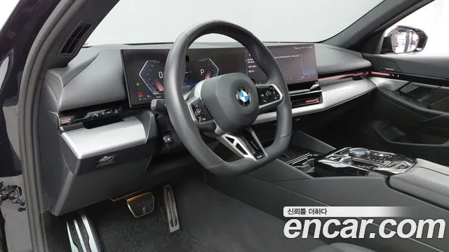 BMW 5 Series G60 — Фото автомобиля 8