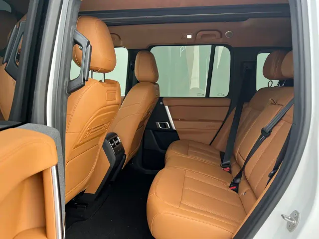 iCAR V27 — Фото автомобиля 12