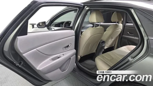 Hyundai AVANTE Avante (CN7) — Фото автомобиля 20